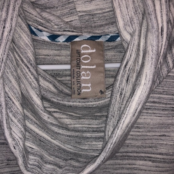 Anthropologie Cowl Neck Tank - Size Medium - Picture 2 of 3